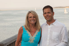 Photo of Brad ’94 and Amy Quigley. Link to their story.